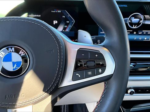 Certified 2026 BMW X7 M60i AWD/4WD image 25