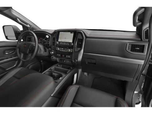 Used 2024 Nissan Titan PRO-4X w/ Pro-4x Convenience Package image 17