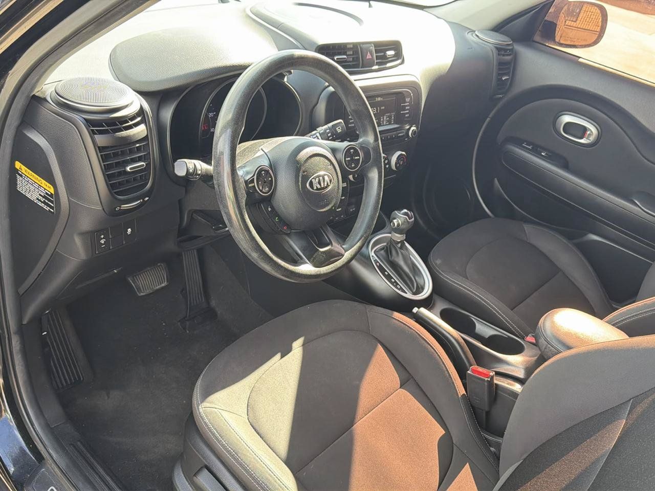 Used 2017 Kia Soul FWD image 10