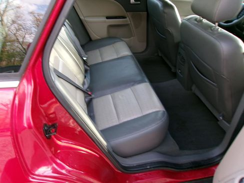 Used 2009 Mercury Sable Premier image 8