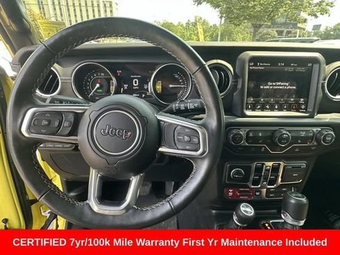 Used 2023 Jeep Wrangler Unlimited Rubicon 4xe w/ Cold Weather Group AWD/4WD image 16