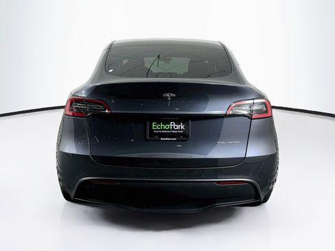 Used 2021 Tesla Model Y Long Range AWD/4WD image 7