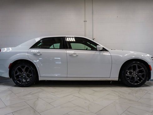 Used 2023 Chrysler 300 S image 36