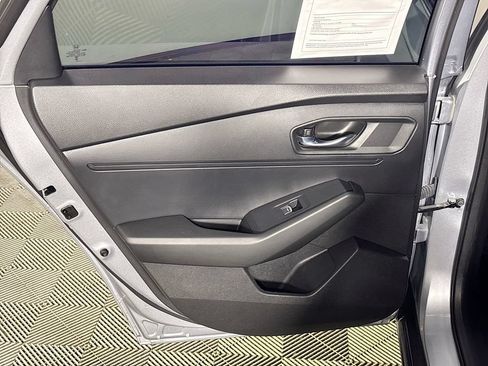 Used 2023 Honda Accord LX image 18