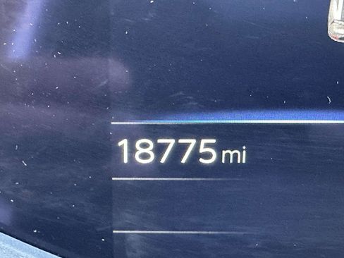 Used 2024 Toyota Prius Prime image 34