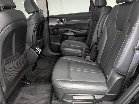 Certified 2025 Kia Sorento X-Line EX AWD/4WD image 22