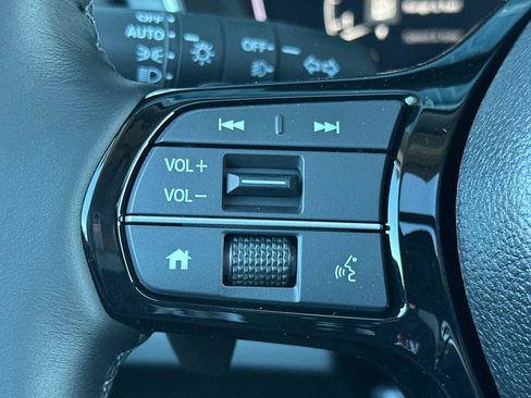 New 2025 Honda Pilot Touring image 29