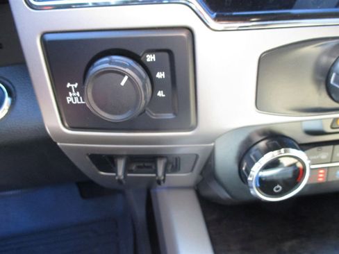 Used 2022 Ford F250 Lariat w/ Lariat Ultimate Package image 13