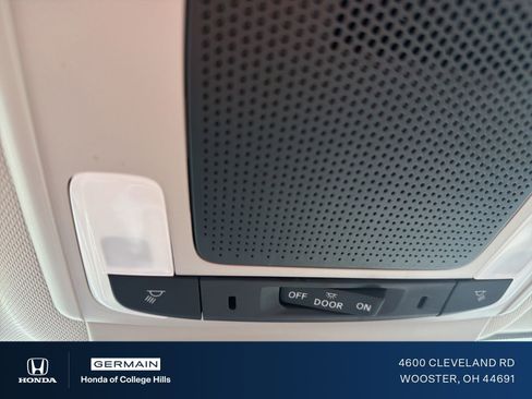 Used 2024 Honda HR-V LX image 23
