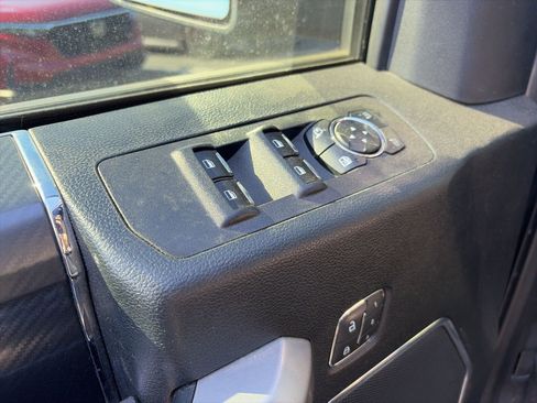 Used 2020 Ford F150 Lariat w/ Equipment Group 502A Luxury image 14