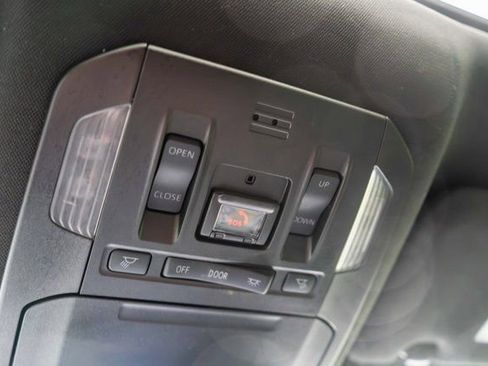 Used 2022 Toyota Highlander XSE w/ Protection Package #3 (TMS) AWD/4WD image 44