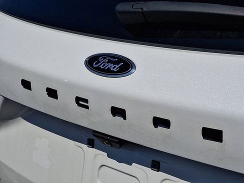 Used 2022 Ford Escape SEL w/ SEL Stealth AWD Package image 7