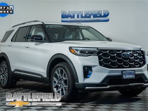 Used 2025 Ford Explorer Platinum w/ Ultimate Package image 1