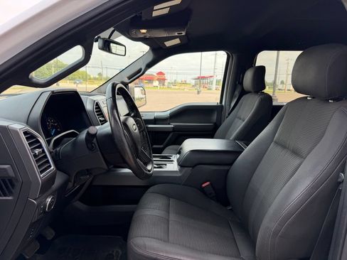 Used 2016 Ford F150 XLT w/ Equipment Group 302A Luxury AWD/4WD image 9
