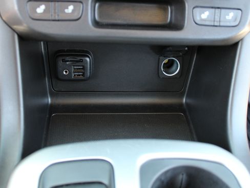 Used 2022 Chevrolet Colorado ZR2 image 24