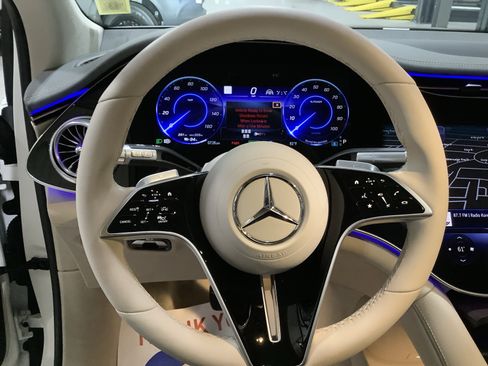 Certified 2024 Mercedes-Benz EQS 450+ 4MATIC SUV image 23