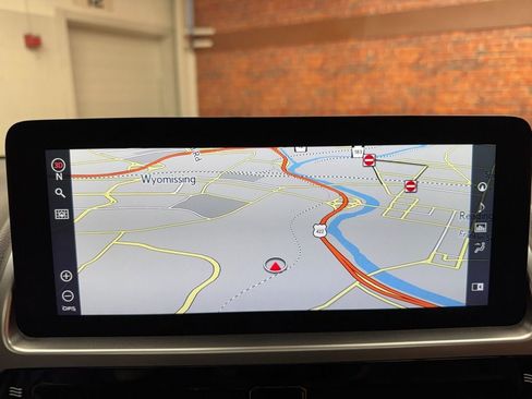 Used 2023 Lexus GX 460 Premium w/ Premium Plus Package image 17