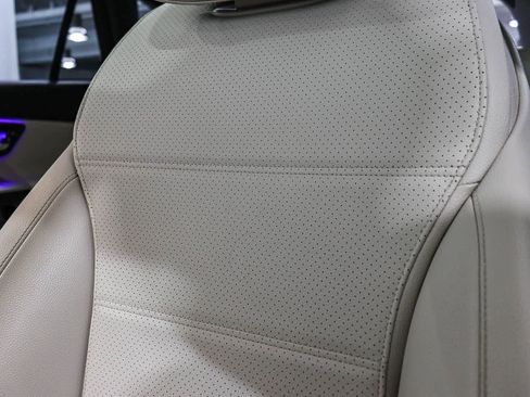 Used 2023 Mercedes-Benz GLC 300 image 25