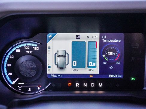 Used 2023 Ford Bronco Wildtrak image 25