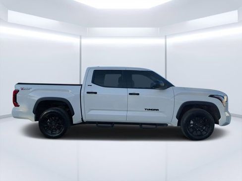 Used 2022 Toyota Tundra SR5 image 2