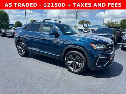 Used 2020 Volkswagen Atlas Cross Sport SE w/ Panoramic Sunroof Package