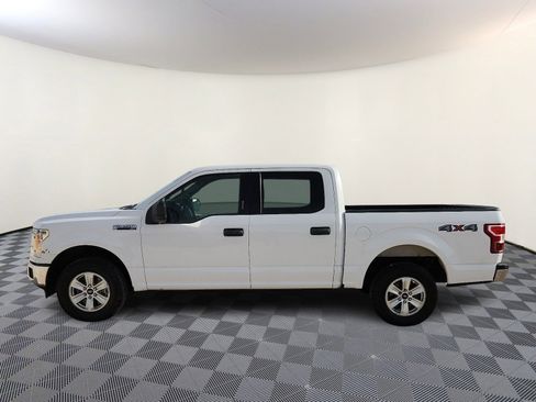 Used 2018 Ford F150 XLT image 2