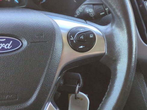 Used 2018 Ford Transit Connect XLT image 24