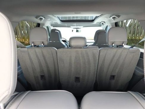 Used 2021 Lincoln Aviator Reserve w/ Equipment Group 202A image 26