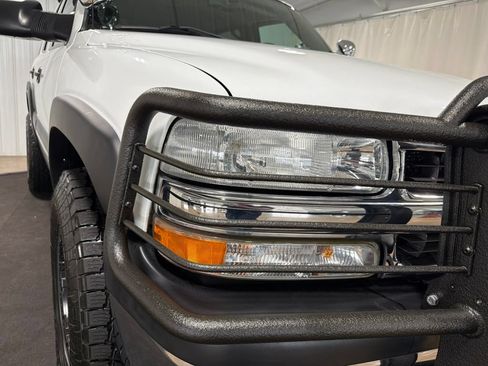 Used 2004 Chevrolet Tahoe 4WD w/ Skid Plate Package image 13