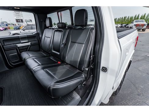 Used 2019 Ford F150 Lariat w/ Equipment Group 502A Luxury AWD/4WD image 21
