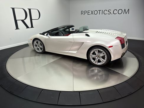 Used 2008 Lamborghini Gallardo Spyder AWD/4WD image 6