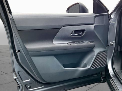 New 2026 Nissan Kicks S FWD image 10