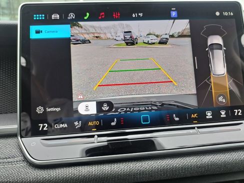 New 2026 Volkswagen Tiguan S FWD image 12