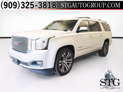 Used 2017 GMC Yukon XL Denali AWD/4WD image 1