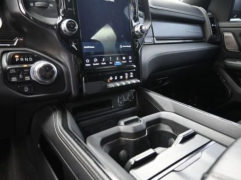 Used 2022 RAM 1500 Limited AWD/4WD image 35