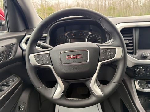 Certified 2023 GMC Acadia SLT w/ Preferred Package AWD/4WD image 20