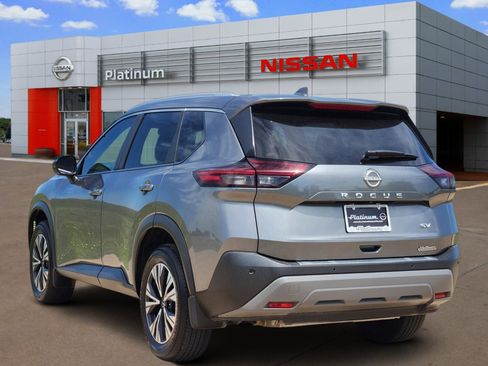 Used 2023 Nissan Rogue SV AWD/4WD image 5