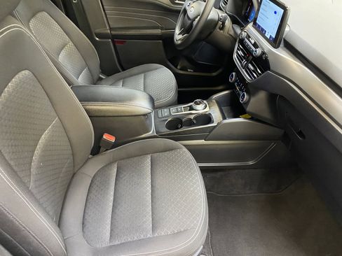 Used 2025 Ford Escape Active FWD image 24