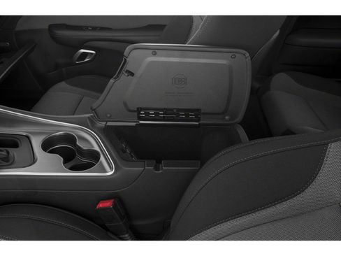 Used 2018 Dodge Challenger R/T Plus RWD image 8