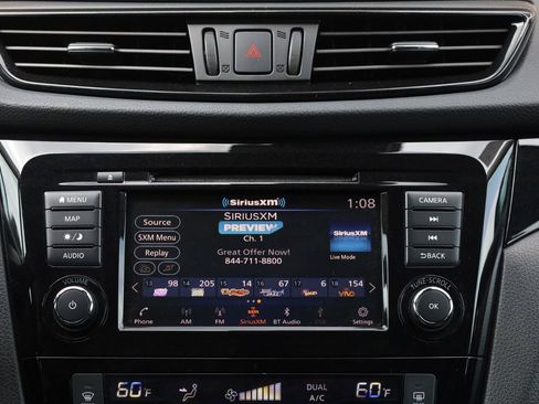 Used 2019 Nissan Rogue Sport SV w/ Technology Package FWD image 36