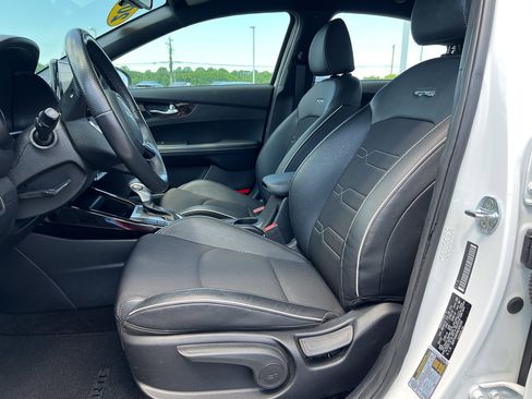 Used 2022 Kia Forte GT-Line FWD image 15