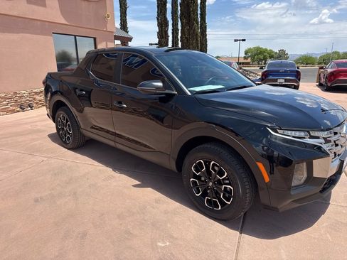 Used 2024 Hyundai Santa Cruz SEL AWD/4WD image 13