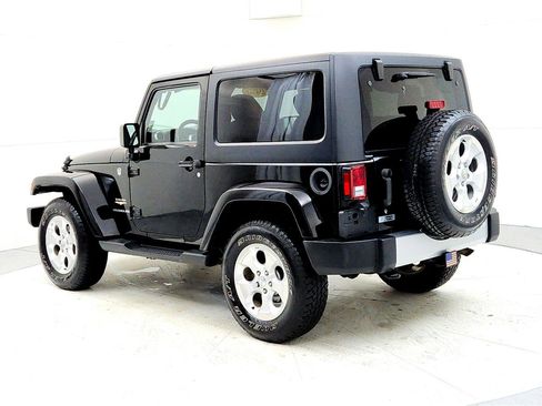 Used 2015 Jeep Wrangler Sahara w/ Connectivity Group image 4