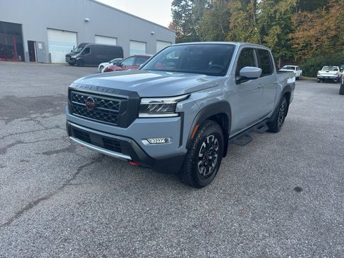 Certified 2024 Nissan Frontier Pro-X w/ Technology Package image 11
