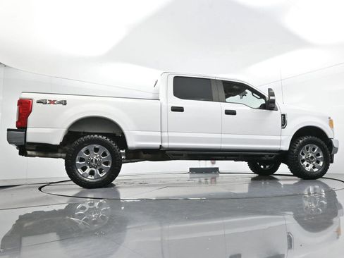 Used 2017 Ford F250 XL w/ Power Equipment Group AWD/4WD image 49