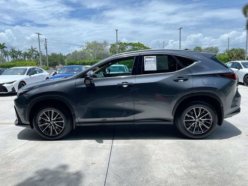 Certified 2025 Lexus NX 250 FWD w/ Accessory Package (2T) image 4