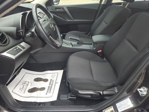 Used 2013 MAZDA MAZDA3 i Touring FWD image 20