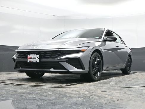 New 2026 Hyundai Elantra Sport w/ Cargo Package image 47