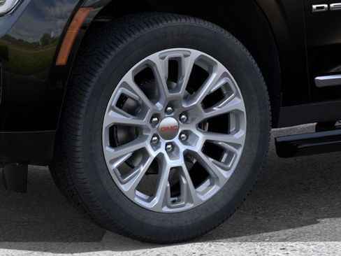 New 2026 GMC Yukon XL Denali w/ Sun & Power Step Package image 12