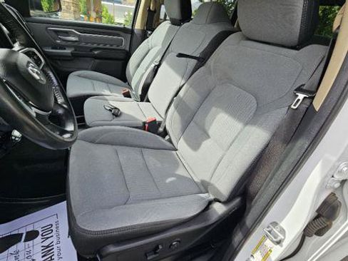 Used 2019 RAM 1500 Big Horn RWD image 14